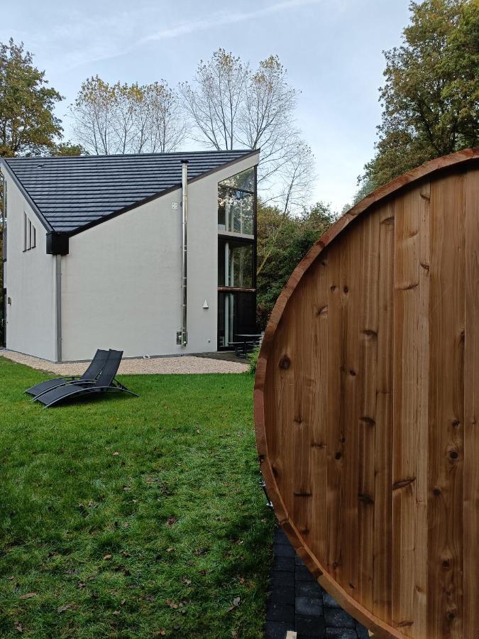 B6 Villa Ursel Bagian luar foto